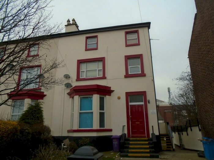 2 Bedroom Flat To Rent In Flat, St. Domingo Grove, Liverpool, Merseyside, L5