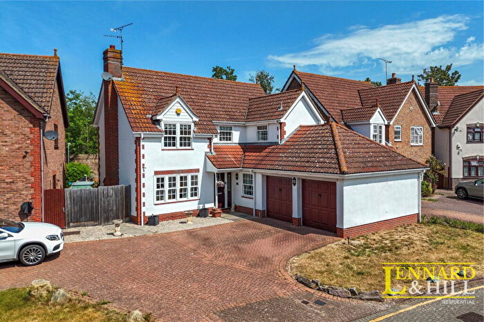 4 Bedroom Detached House For Sale In Bromley, Grays Riverside, RM17