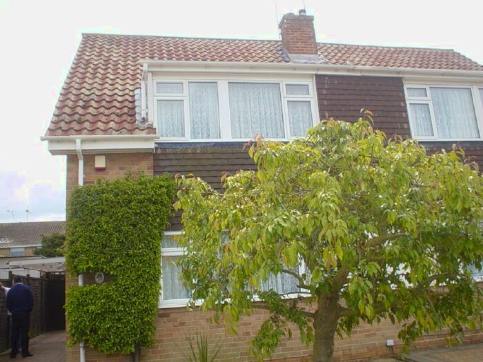 3 Bedroom Semi-Detached House To Rent In Meadow Road, Sturry, Canterbury CT2