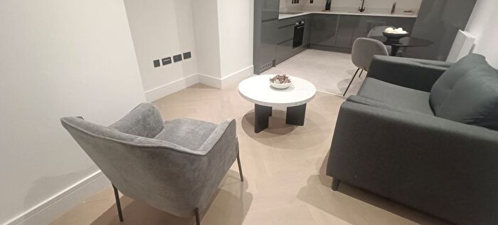 1 Bedroom Flat To Rent In Apartment ., Picture House, Long Row, NG1