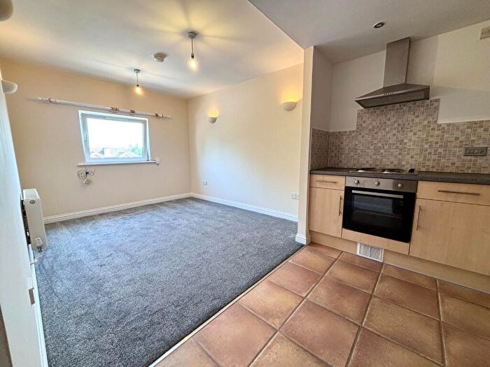 1 Bedroom Flat To Rent In London Road, Cowplain, Waterlooville, PO8