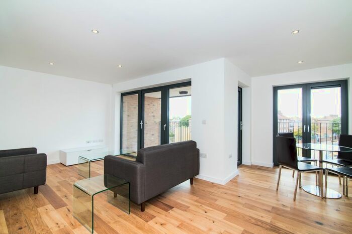 1 Bedroom Flat To Rent In Oval Quarter, Melbourne Building, Oval, SW9