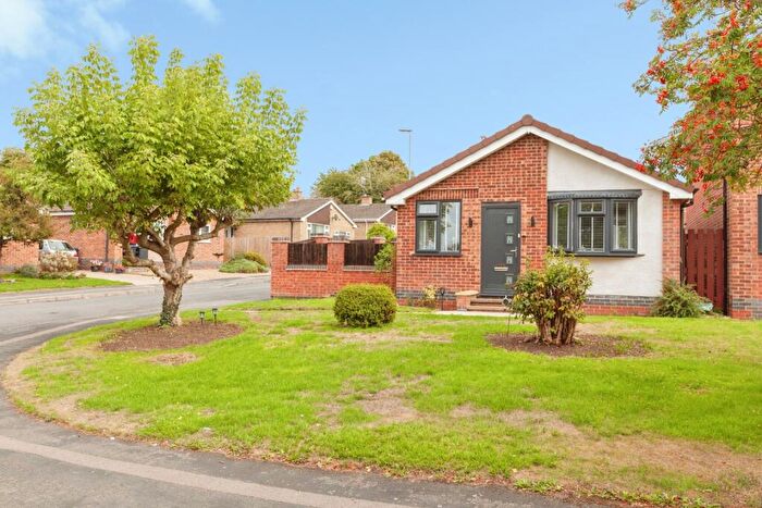 3 Bedroom Bungalow For Sale In Anthony Drive, Thurnby, Leicester, Leicestershire, LE7