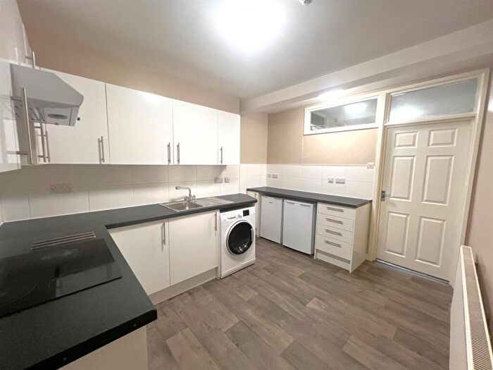 5 Bedroom House To Rent In Stokes Croft, Bristol, BS1