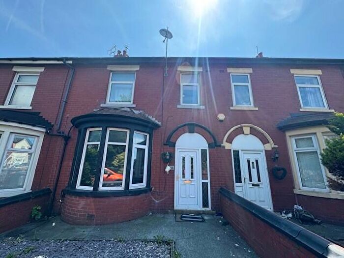 3 Bedroom House To Rent In Talbot Road, Layton, FY3