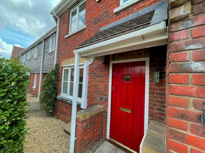 2 Bedroom End Of Terrace House To Rent In Turgis Road, Elvetham Heath, Fleet, GU51
