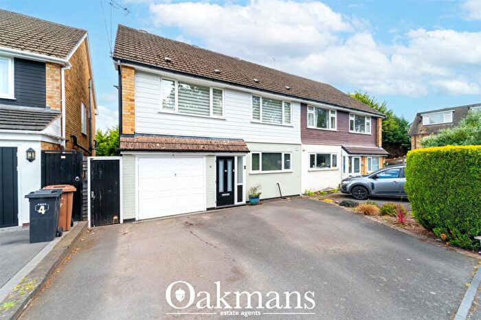 5 Bedroom Semi-Detached House For Sale In Hunscote Close, Shirley, Solihull, West Midlands, B90
