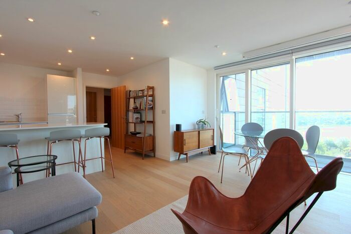 2 Bedroom Flat To Rent In Residence Tower, Woodberry Grove, London, N4