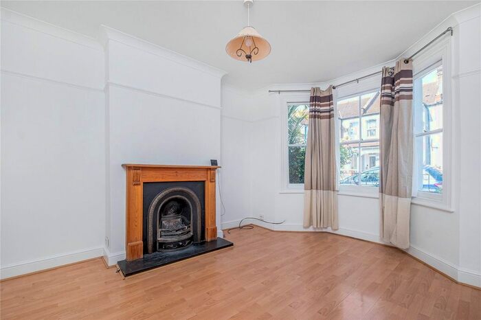 3 Bedroom Terraced House To Rent In Fallsbrook Road, London, SW16