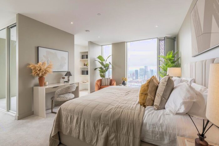 3 Bedroom Penthouse To Rent In Cortland At Colliers Yard, Salford, M3