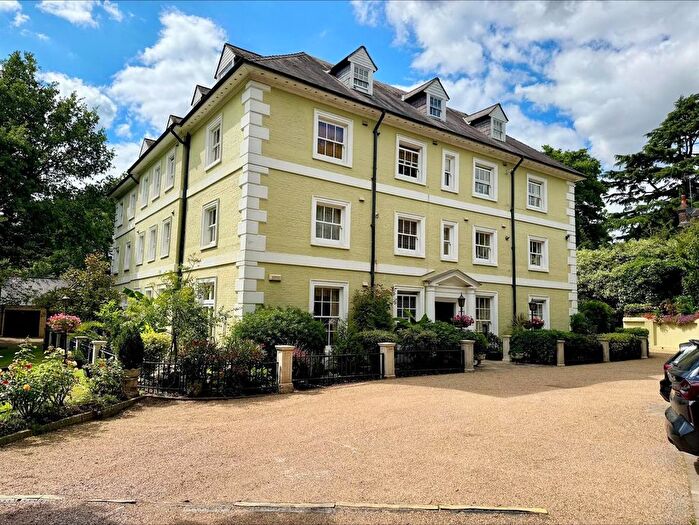 2 Bedroom Flat To Rent In The Mount House, Sudbury Hill, HA1