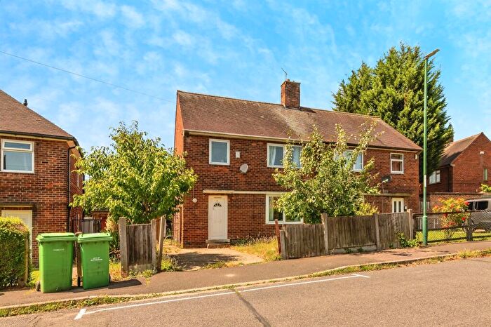 3 Bedroom Semi-Detached House For Sale In Hoylake Crescent, Nottingham, NG8