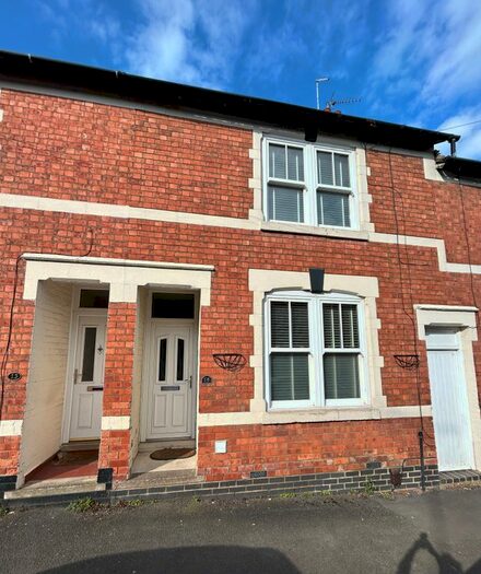 2 Bedroom Property To Rent In Lancaster Road, Kettering, NN16