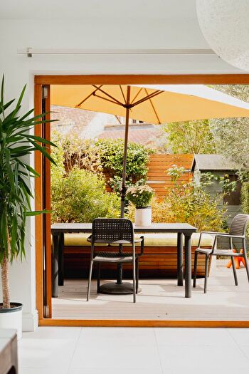 3 Bedroom Terraced House For Sale In St Georges Road, Chiswick, W4