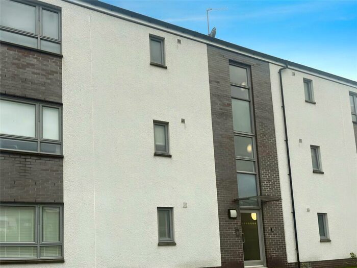 2 Bedroom Flat To Rent In Glendevon Drive, Stirling, FK8