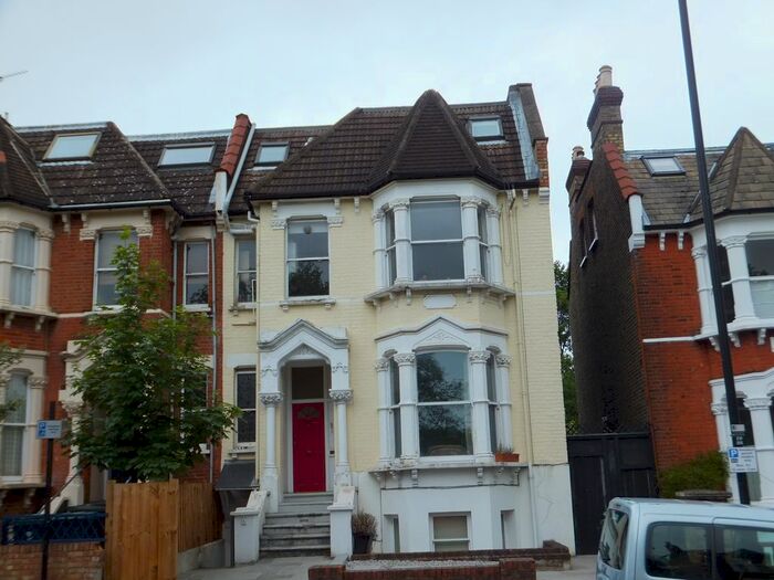 1 Bedroom Flat To Rent In Ferme Park Road, Stroud Green, N4