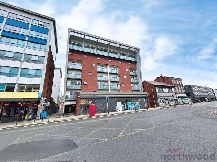 2 Bedroom Flat For Sale In Bradshawgate, Bolton, BL1