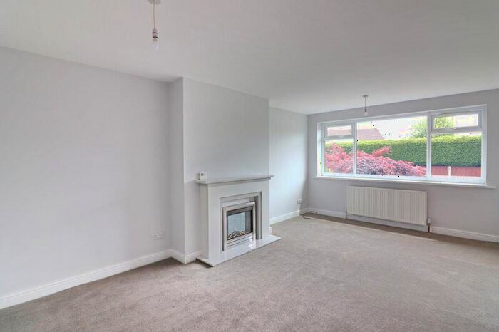 2 Bedroom Semi-Detached Bungalow For Sale In Everard Close, Worsley, Manchester, M28