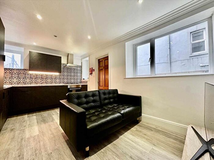 2 Bedroom Apartment To Rent In Sutherland Road, Plymouth, PL4