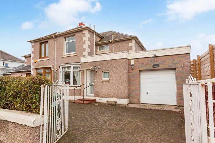 3 Bedroom Detached House For Sale In Duddingston Park South, Edinburgh, EH15