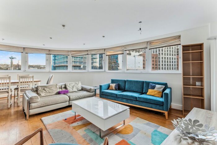 3 Bedroom Flat To Rent In Omega Building, Smugglers Way, Wandsworth, SW18