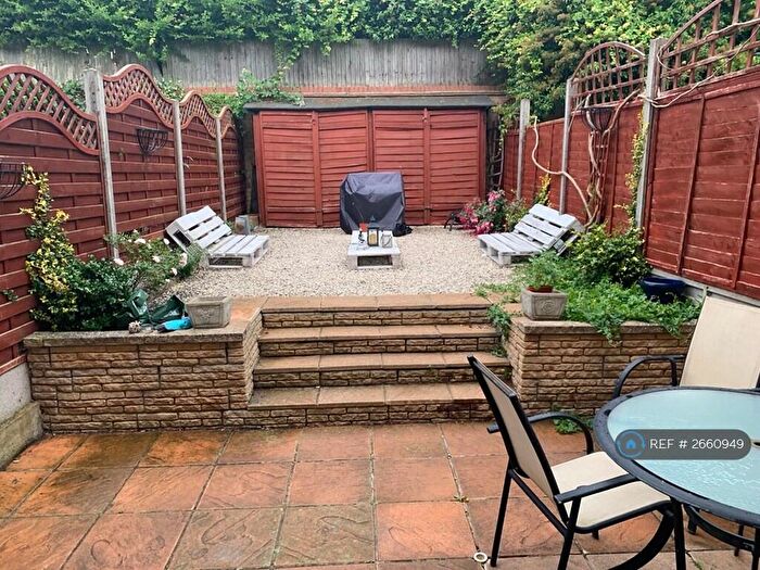 4 Bedroom Terraced House To Rent In Mast House Terrace, London, E14