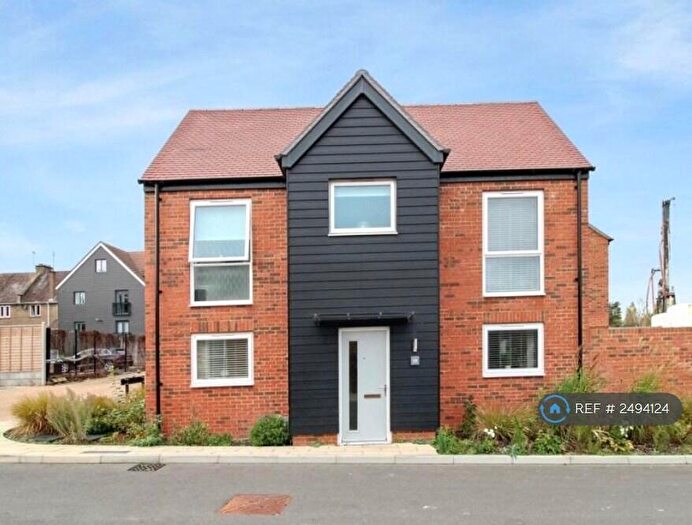 3 Bedroom Detached House To Rent In Limestone Drive, Gravesend, DA11