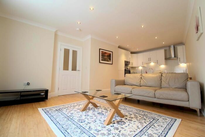 2 Bedroom Terraced House To Rent In Forbes Street, Aberdeen, AB25