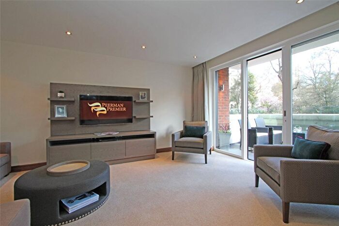 3 Bedroom Flat To Rent In Kingston House South, Ennismore Gardens, Knightsbridge, London, SW7