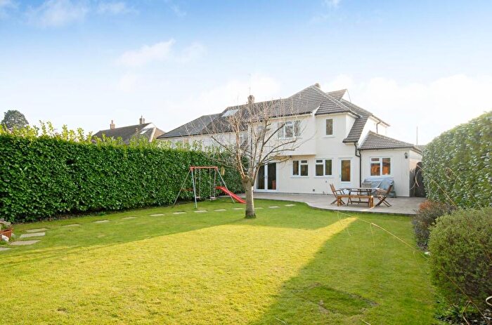 5 Bedroom Semi-Detached House To Rent In Riverpark Drive Marlow, SL7