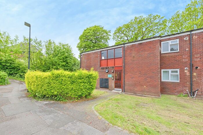 1 Bedroom Flat For Sale In Haunchwood Drive, Sutton Coldfield, B76