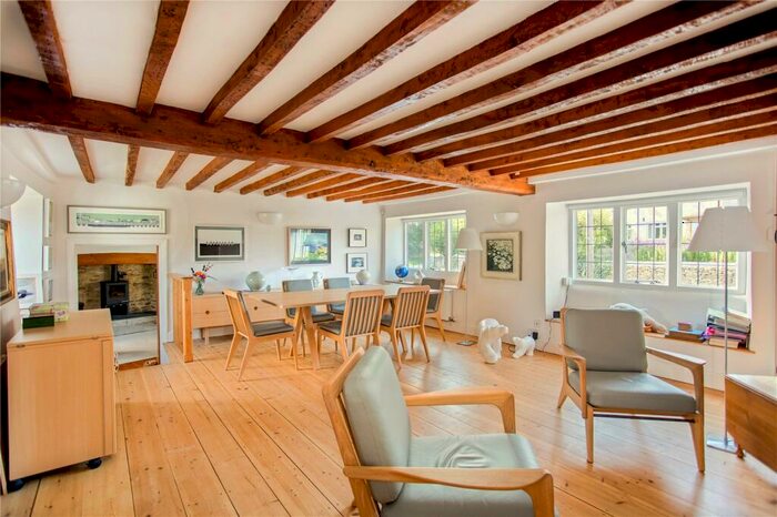 4 Bedroom Semi-Detached House For Sale In Church Hanborough, Witney, OX29