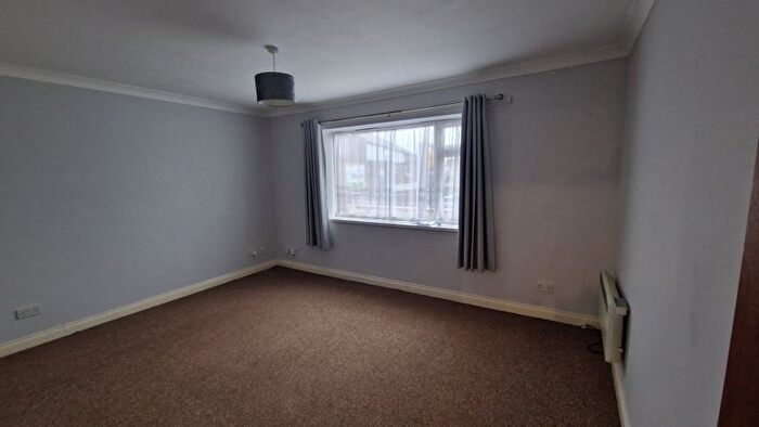 2 Bedroom Flat To Rent In Upper Wickham Lane, Welling, DA16