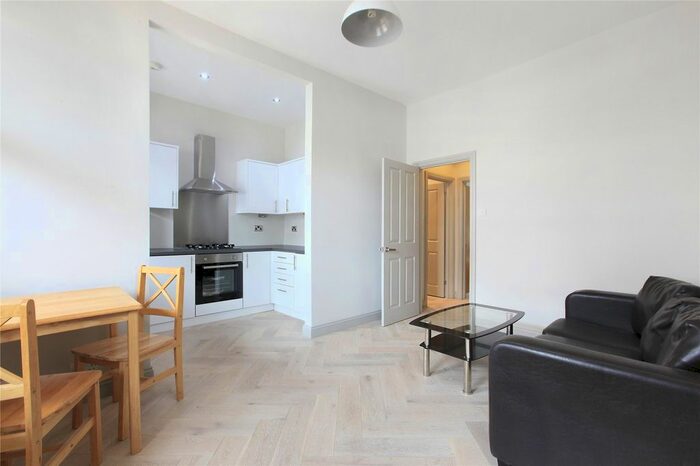 1 Bedroom Flat To Rent In St John's Road, Battersea, SW11