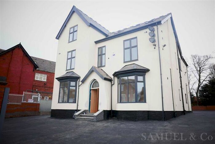 1 Bedroom Flat To Rent In Birmingham Road, West Bromwich, B70