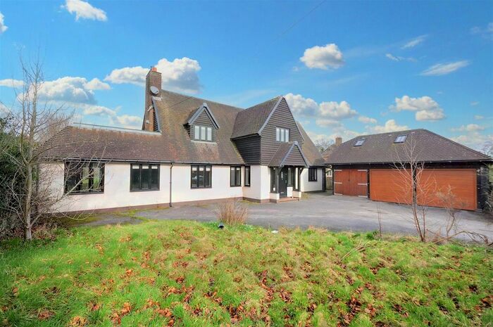 3 Bedroom Detached House To Rent In Longton Road, Barlaston, Stoke-On-Trent, ST12