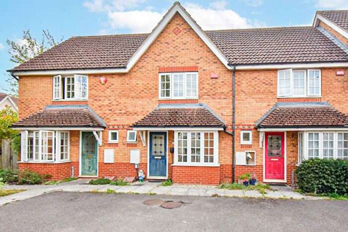 2 Bedroom Terraced House To Rent In Ouse Close, Didcot, Oxfordshire, OX11