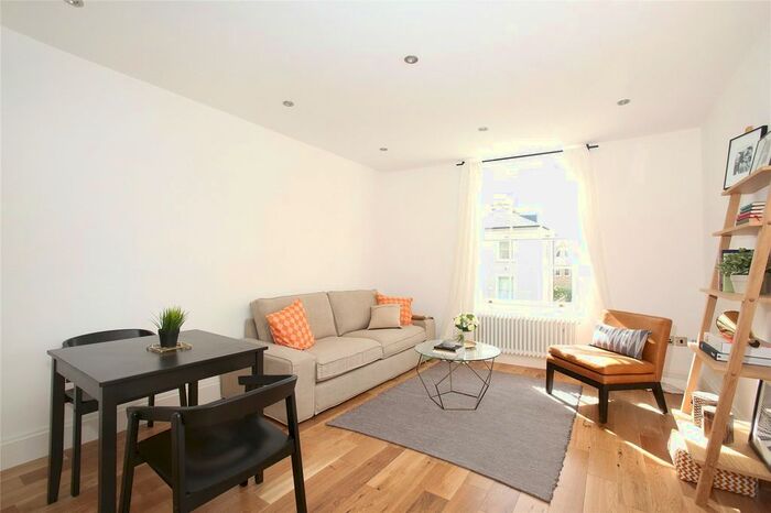 1 Bedroom Flat To Rent In Church Road, London, SE19