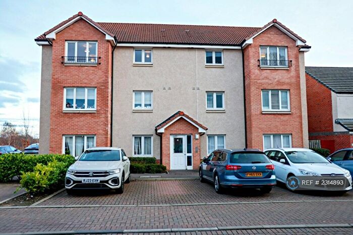 2 Bedroom Flat To Rent In Torwood Crescent, Edinburgh, EH12
