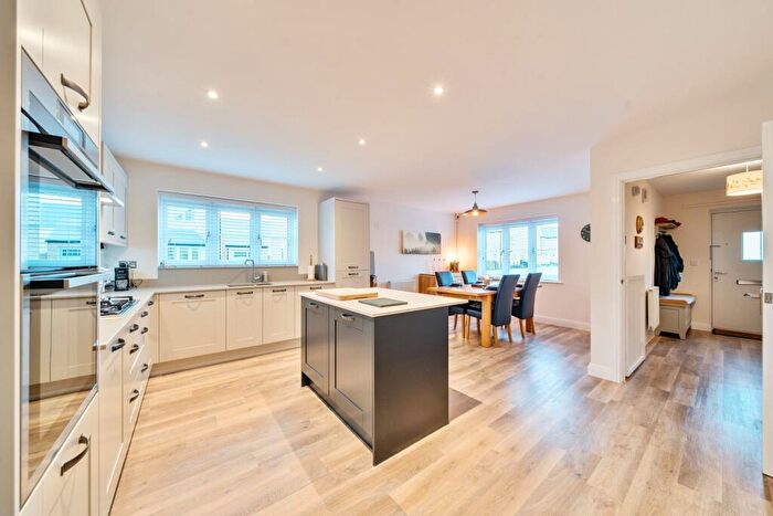 4 Bedroom Detached House For Sale In Pochard Way, South Cerney, GL7