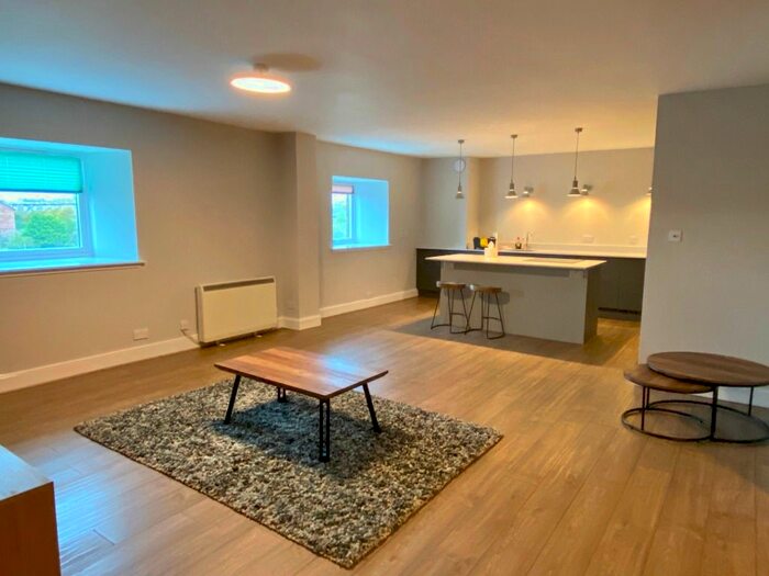 2 Bedroom Flat To Rent In Slateford Road, Slateford, Edinburgh, EH14