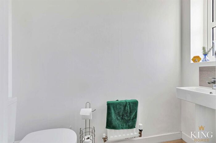 2 Bedroom Semi-Detached House For Sale In Laxton Way, Bidford-On-Avon, Alcester, B50