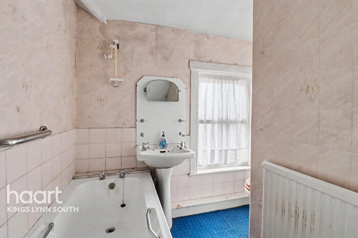 3 Bedroom Detached House For Sale In Sidney Street, King's Lynn, PE30