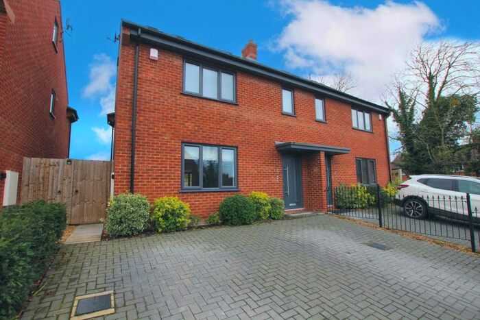 4 Bedroom Semi-Detached House For Sale In Chalk Bank Close, Ashwell, Baldock, SG7