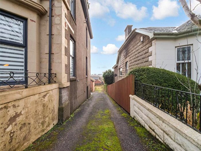 Property For Sale In Kingston Avenue, Airdrie, North Lanarkshire, ML6