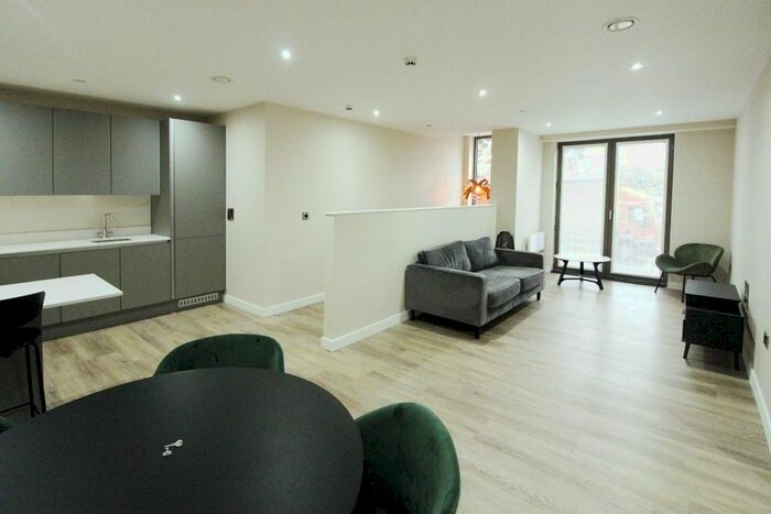 2 Bedroom Flat To Rent In Oxygen Tower, Store Street, Manchester, M1