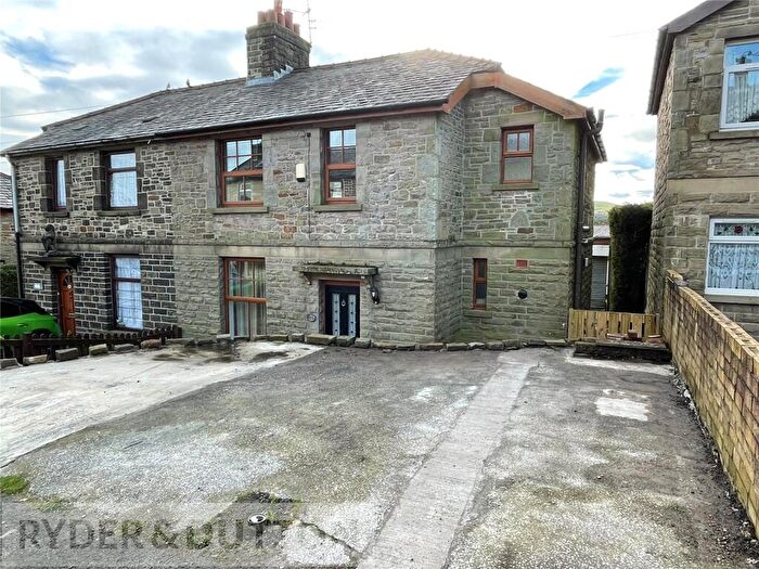3 Bedroom Semi-Detached House To Rent In Haslingden Old Road, Rossendale, Lancashire, BB4