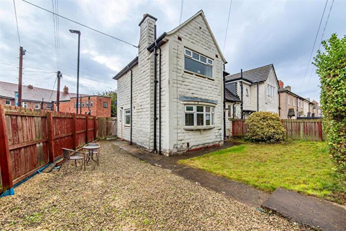 3 Bedroom Semi Detached House For Sale In Horsley Road, High Heaton, NE7