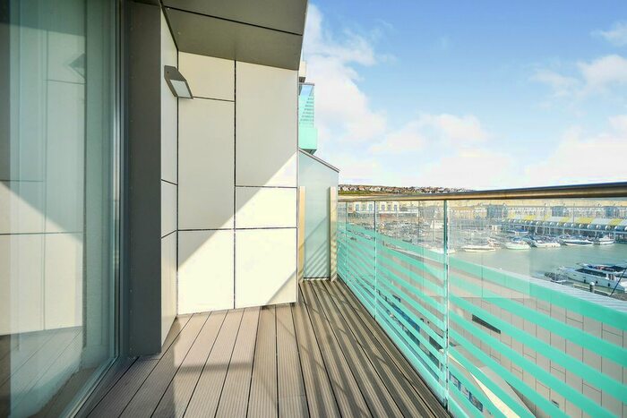 2 Bedroom Flat To Rent In Brighton Marina, Brighton, BN2