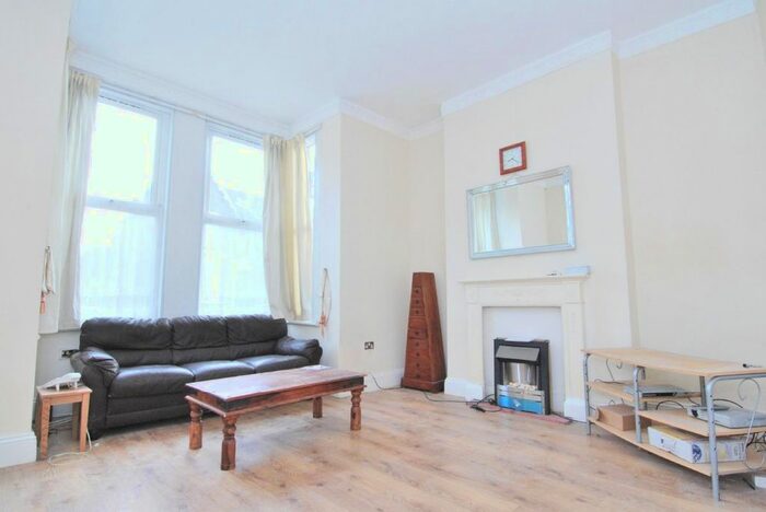 1 Bedroom Flat To Rent In Belmont Road, London, N15